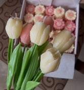 Tulips candle 1 piece