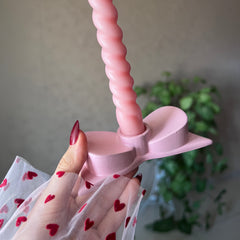 Bow candle holder