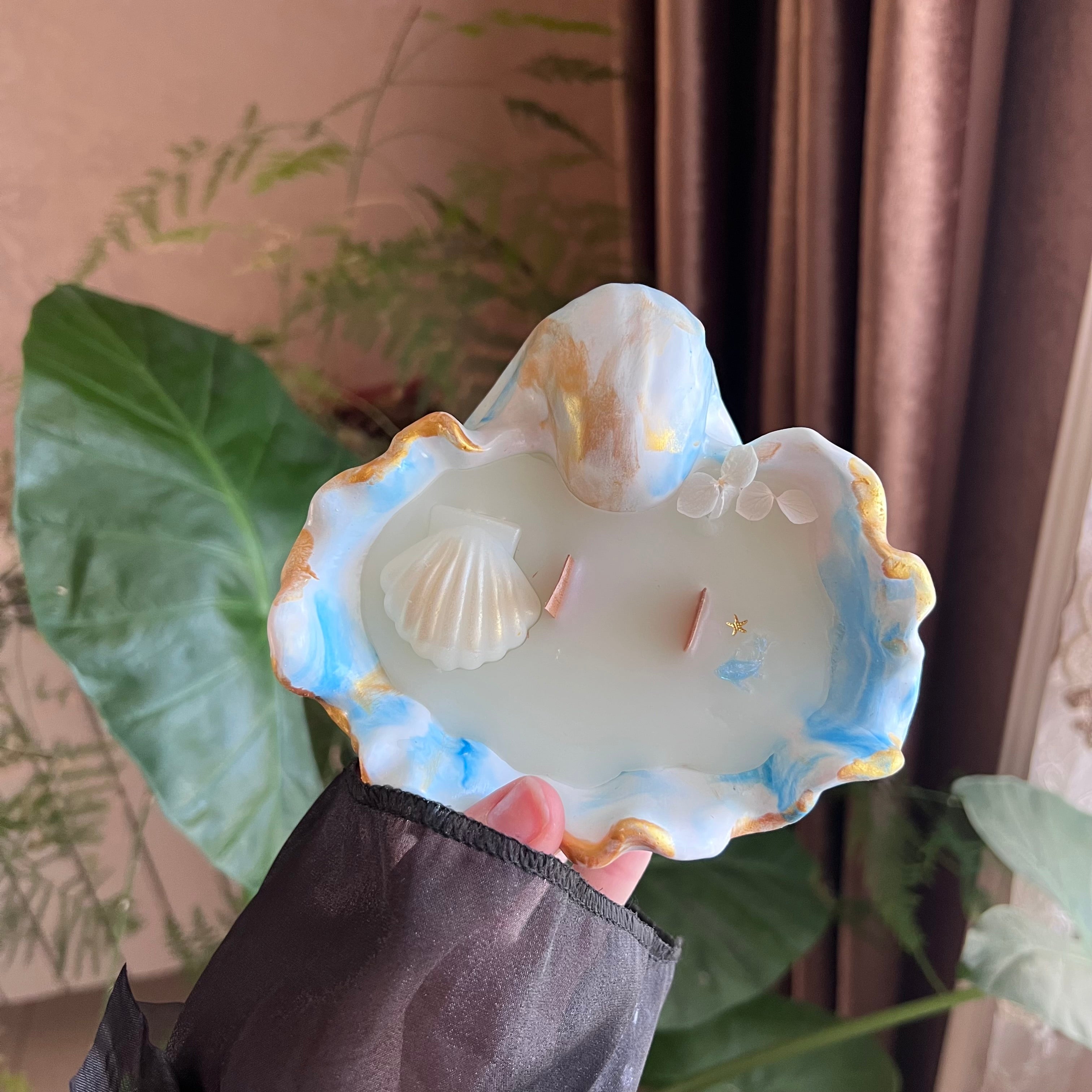 Ocean candle