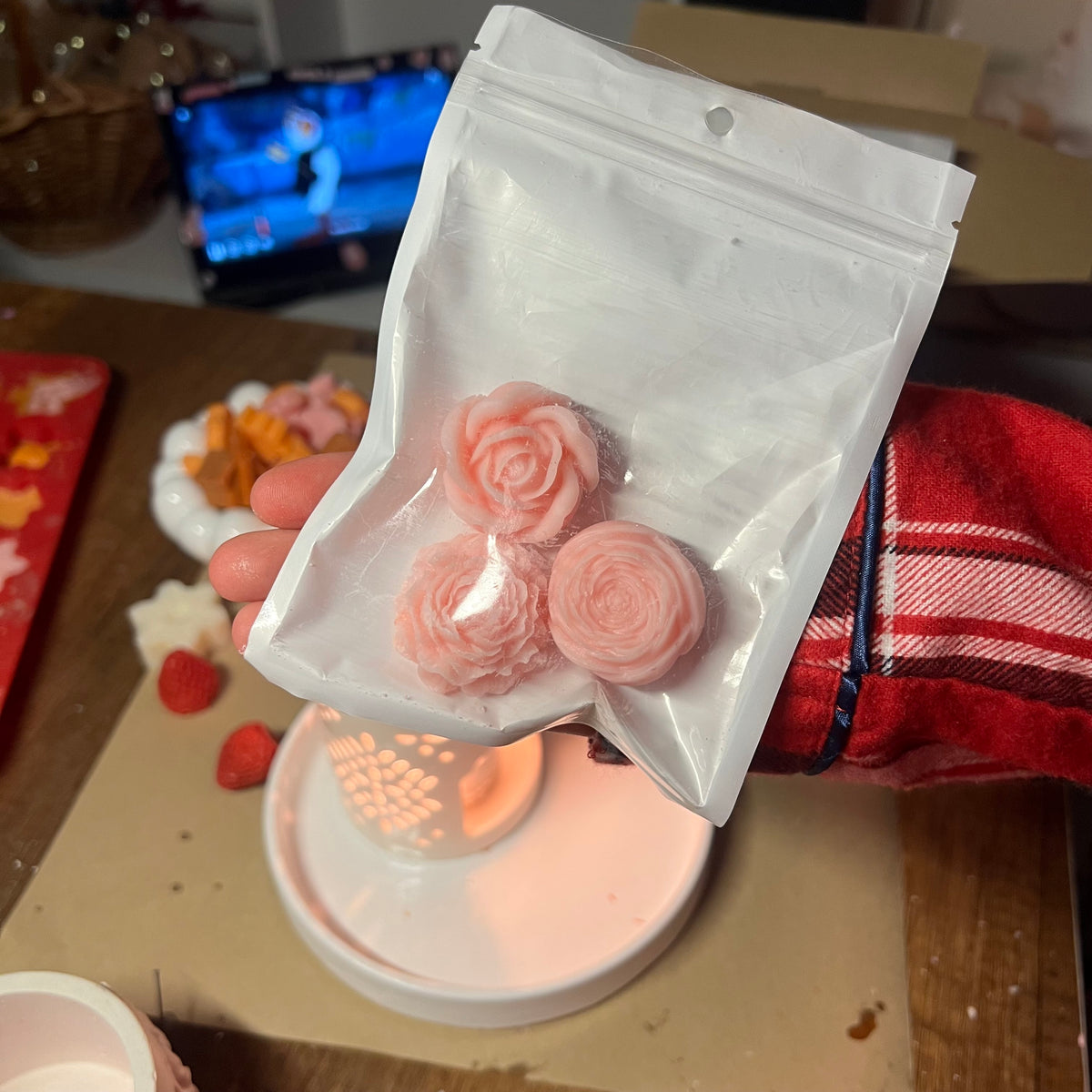 3فواحات على شكل وردات