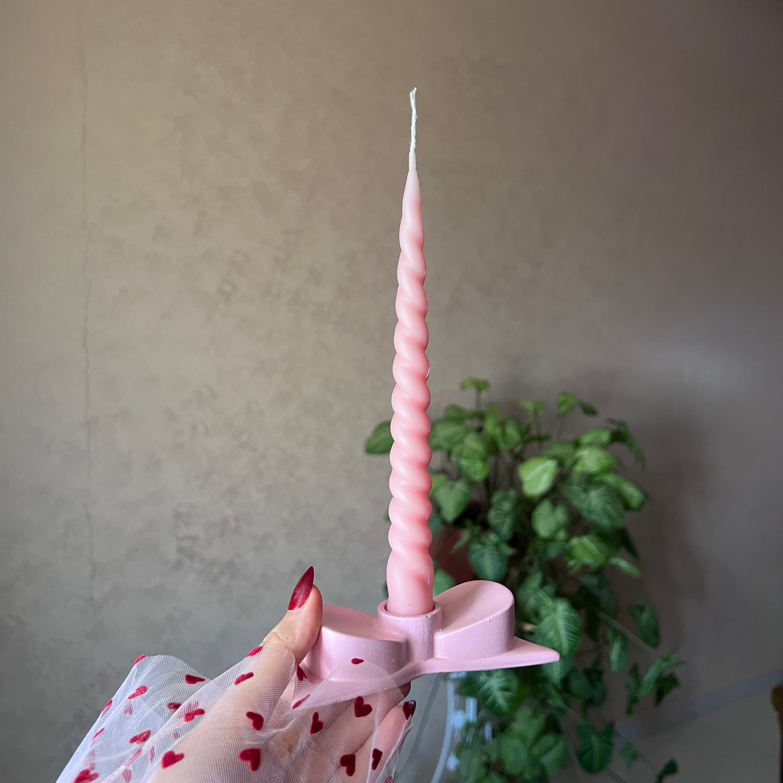 Bow candle holder