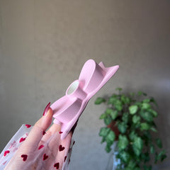 Bow candle holder